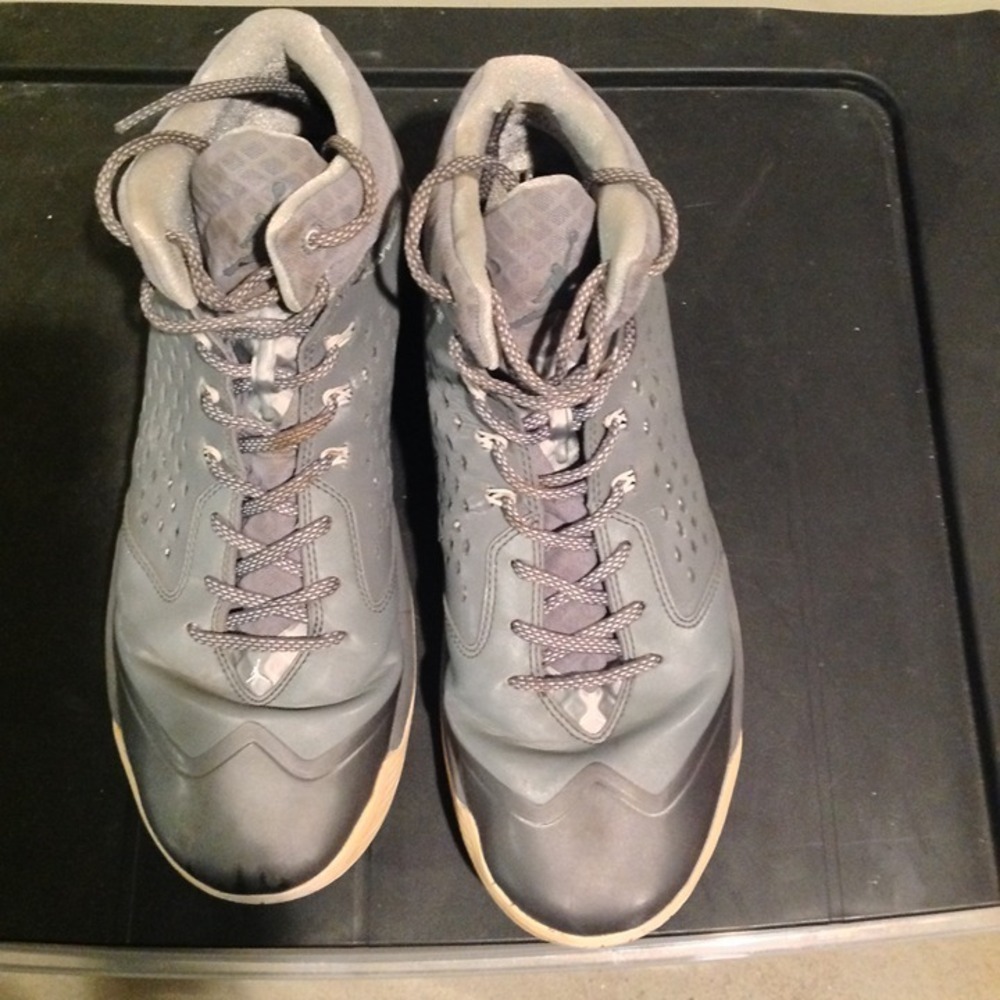 Jordan Super.Fly 4 Men's Size 12 Gray Mid-top Basketball Asking price: $65